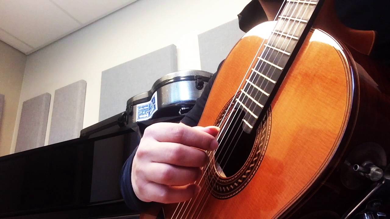 Cross-string trills and how to execute them - Tariq Harb, guitar