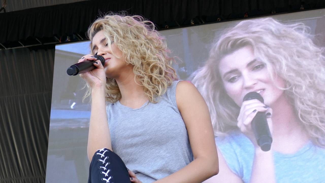 Tori Kelly 'Falling Slow' MLB All Star Concert