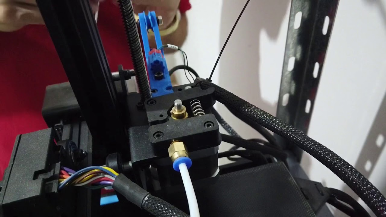 Quitando el extrusor original de la Hellbot Magna 1 v2