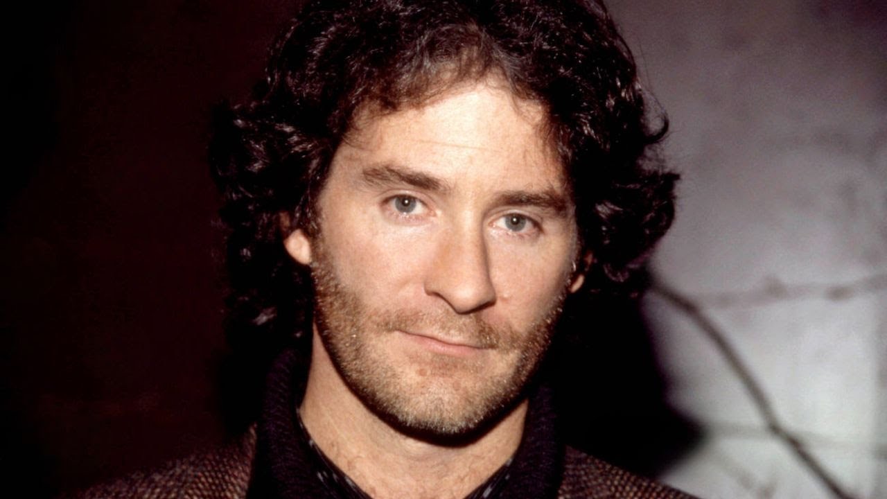 Kevin Kline Lived A Double Life For 30 Years, And No One Knew—Until Now