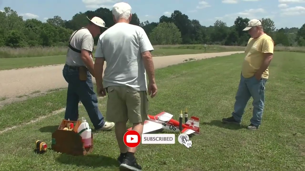 Парашютные прыжки Fun Cub, первый полет Sukuoi Enya 46, Mamba 10: еще один веселый день.