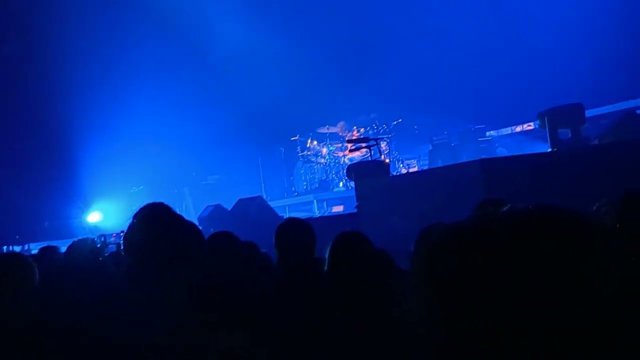 GRETA VAN FLEET @Unipolarena, 30.11.'23_HIGHWAY TUNE, DRUM SOLO