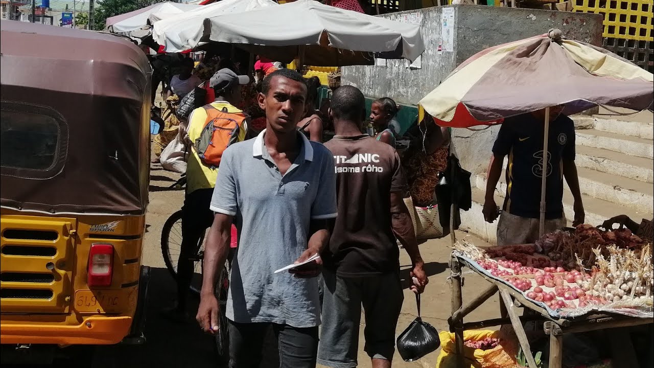 🇲🇬 ZASKAKUJĄCE ŻYCIE NA MADAGASKARZE a Rajska wyspa