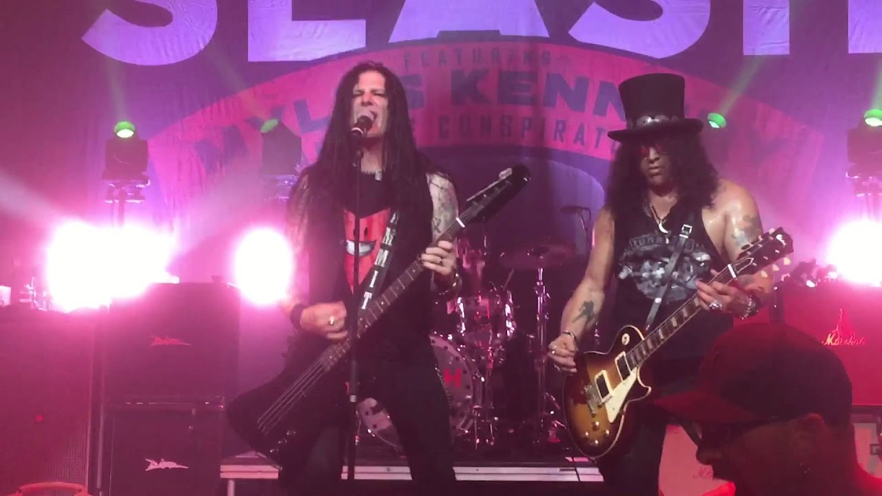 Todd Dammit Kerns- Dr Alibii & Welcome to the Jungle 9/18/15
