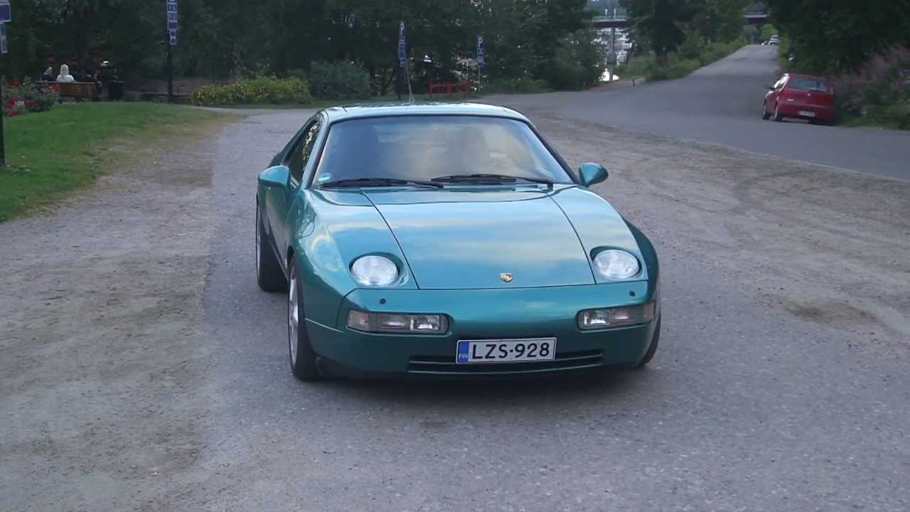 Porsche 928 GTS