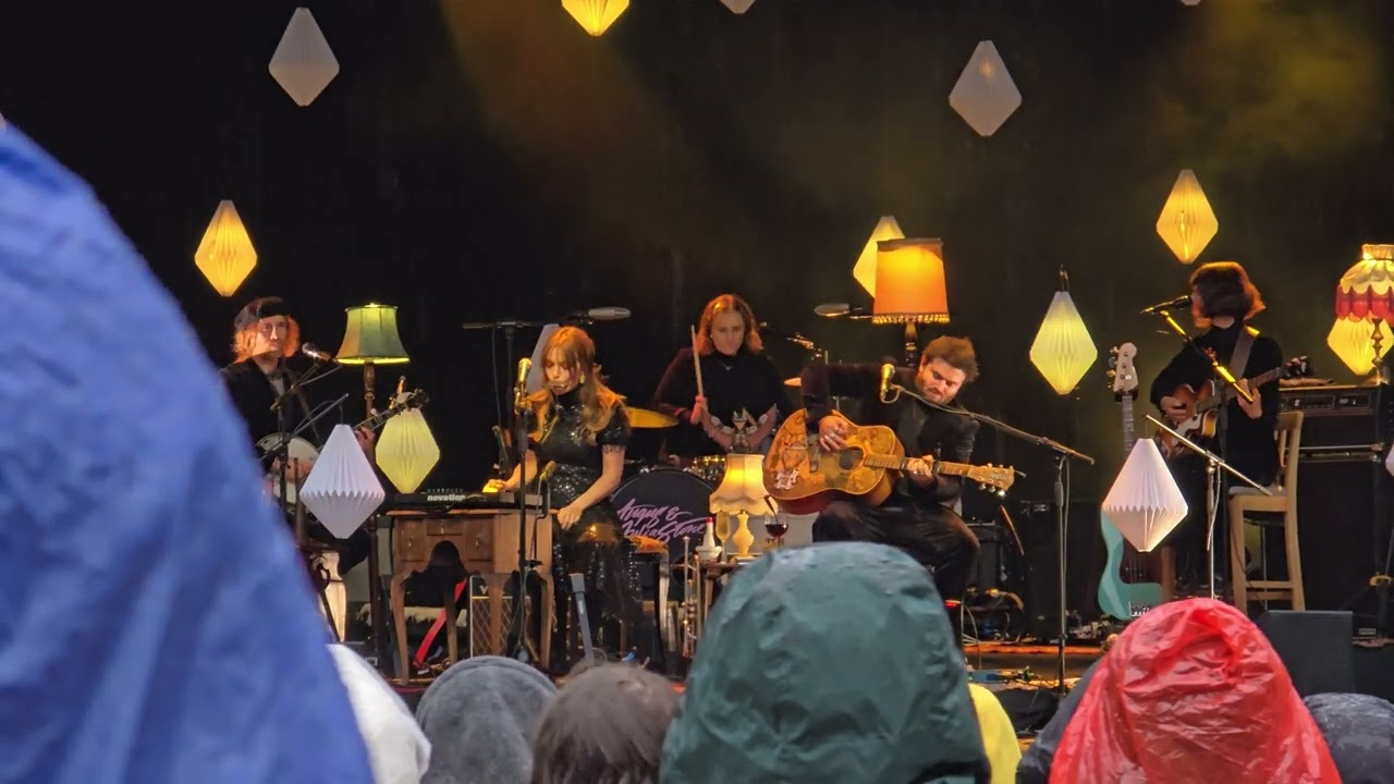 Angus & Julia Stone - Yellow Brick Road (live, Stuttgart 2024)