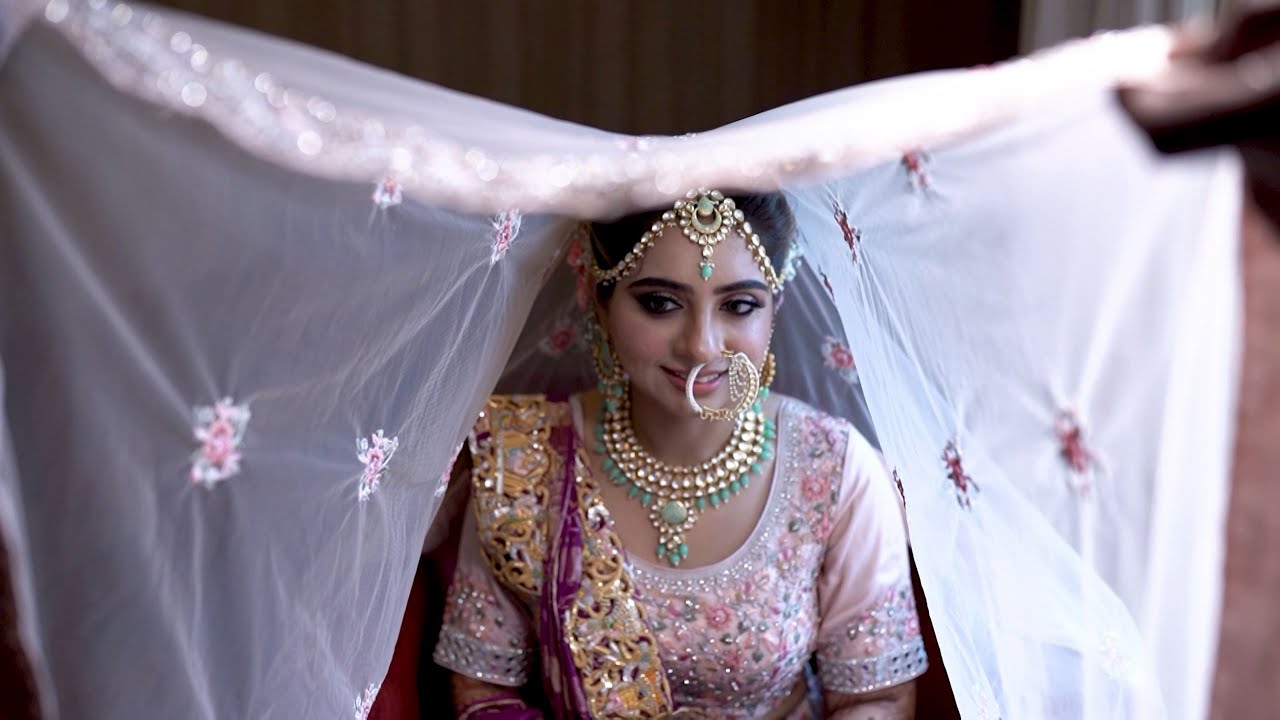 Elegant Indian Wedding Celebrated at The Corinthians Resort and Club, Pune | KnotsbyAmp
