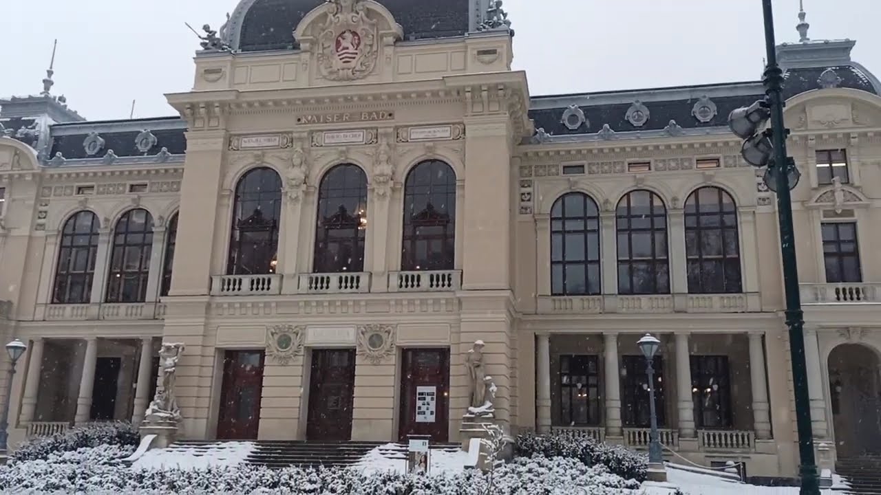 Karlovy Vary, Česko, Europa, Карловы Вары засыпало снегом, зима, Чехия в январе!