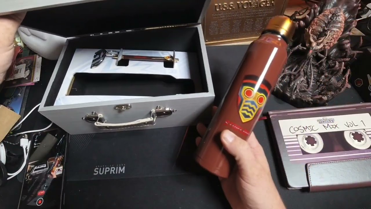 Guardians of the Galaxy Starlord&rsquo;s Boom Box Premium Gift Set 👾 Nerdstuff Unboxing 👾