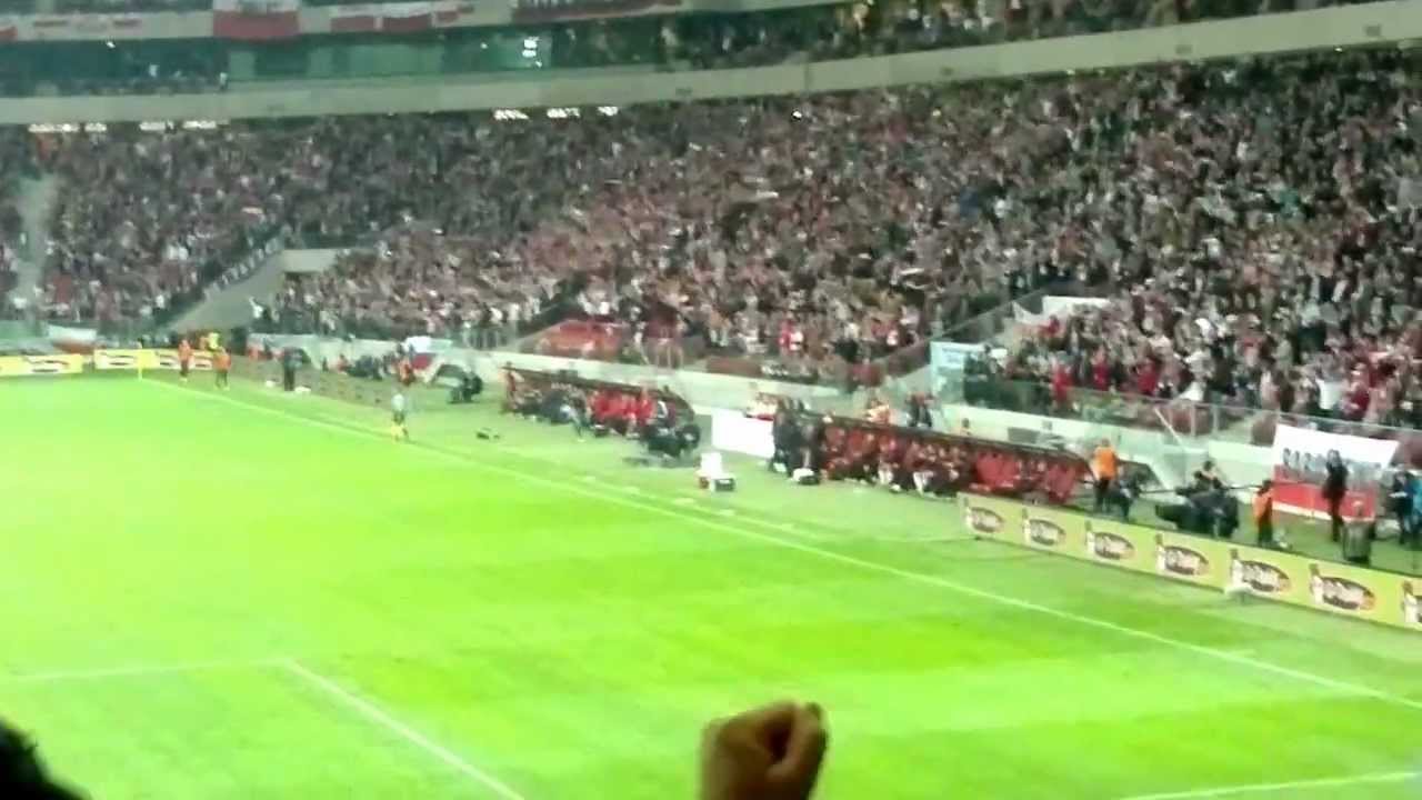 Polska-Anglia 1:1, gol Kamila Glika, widok zza bramki (17.10.2012)