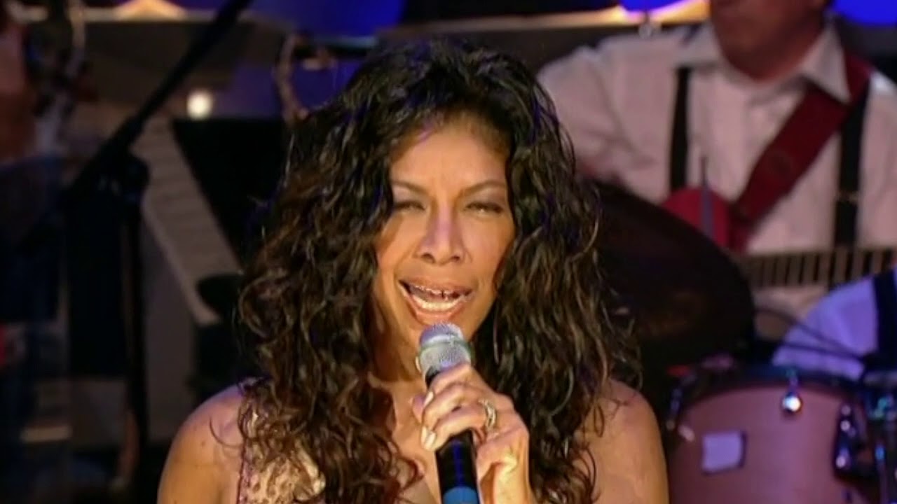 Natalie Cole - So Many Stars (Ask A Woman Who Knows Concert 2002)