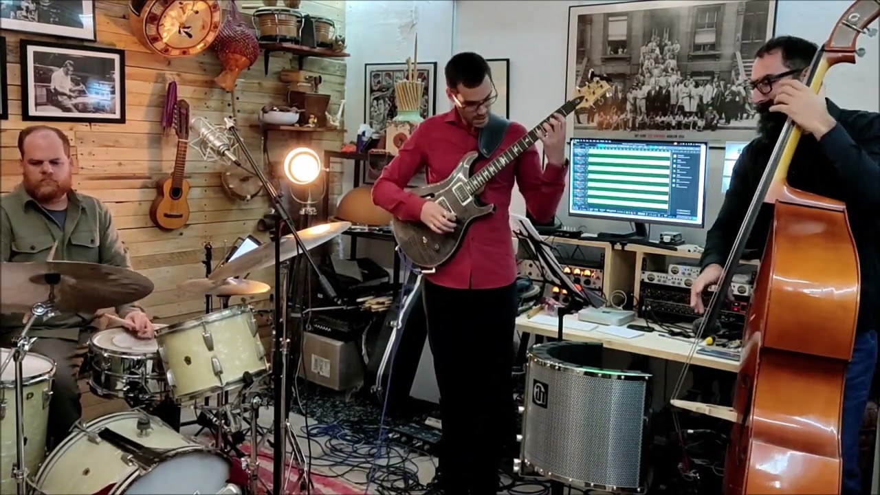Soñando bajo la tormenta - Carlos Vico trío
