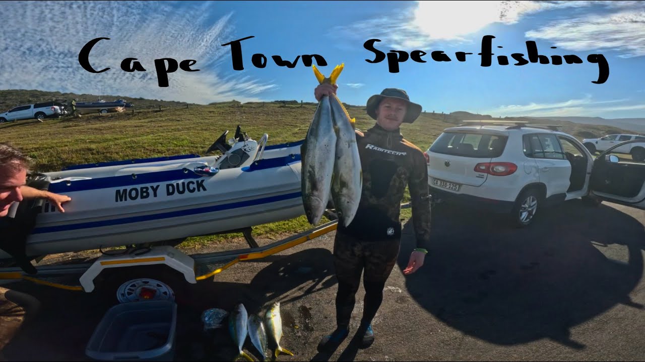 The BIGGEST school of Yellowtail - Spearfishing CAPE TOWN