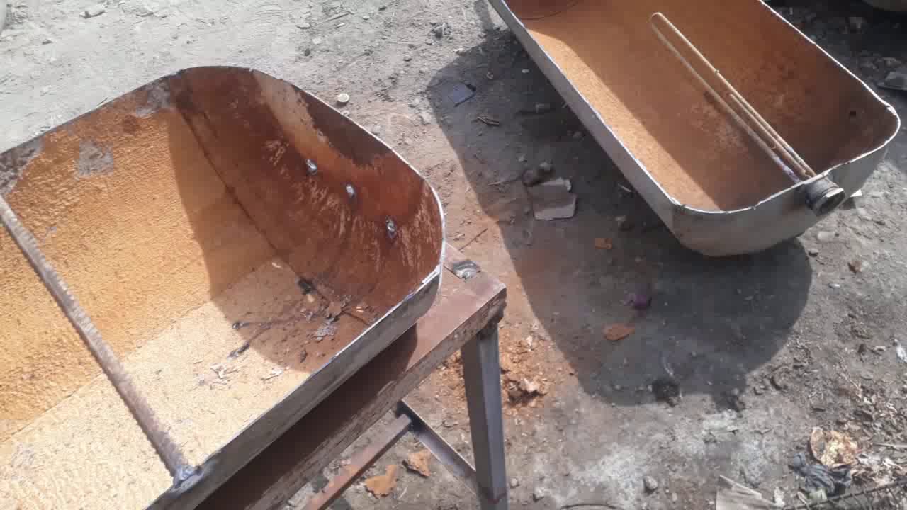 عمل منقله لشوي السمك والدجاج