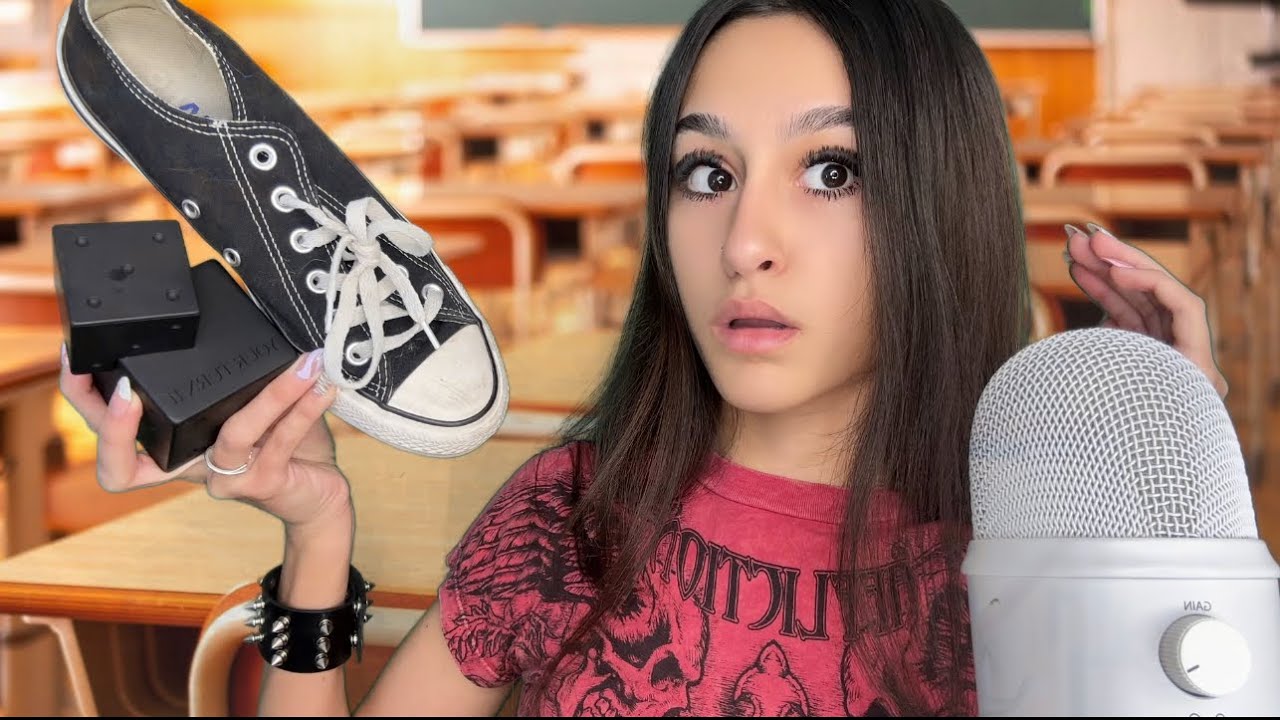 ASMR| YOU sit next to the EMO girl in CLASS 😳