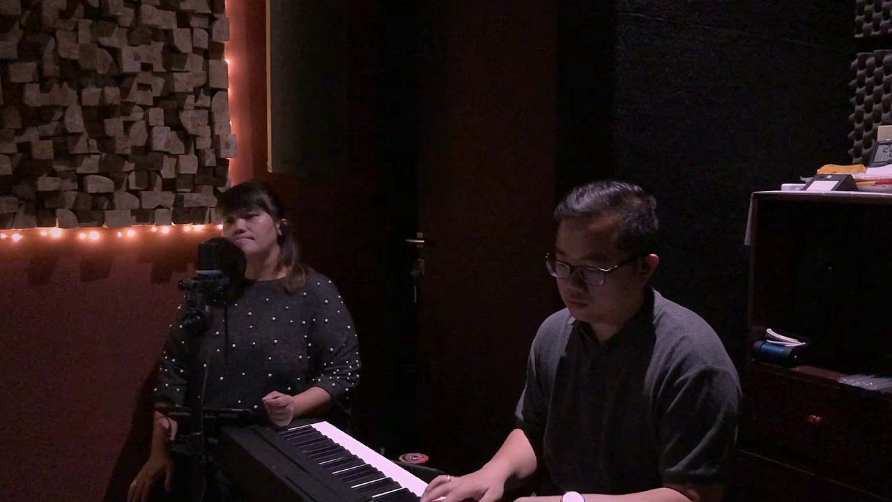 KAU MENGASIHIKU - Cover by Mira Prajogo (Mira Prayogo)