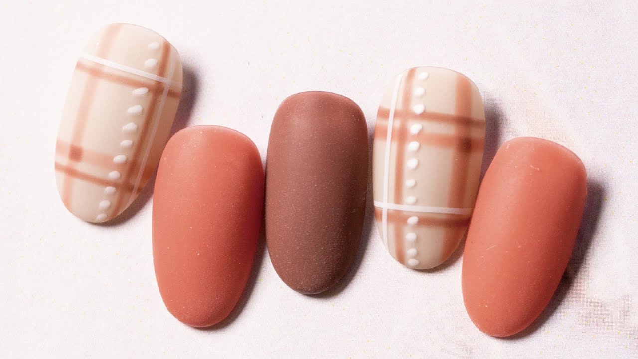 Nail Labo｜格紋毛衣 ｜DIY美甲｜彩繪｜台灣老師｜格紋｜線貼｜bynaillabo｜教學