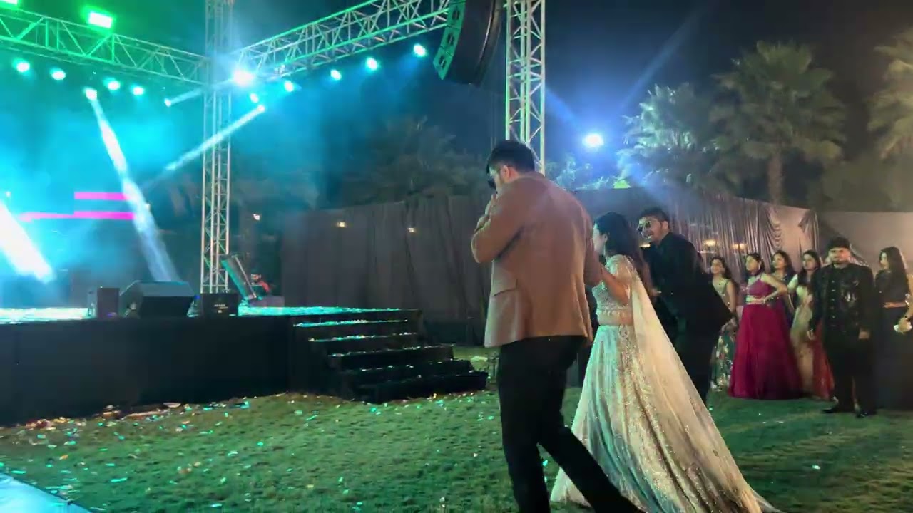 Bride Friends' Sangeet Dance Performance | Ananya X Shreyansh | #sangeet #weddingdance #friends