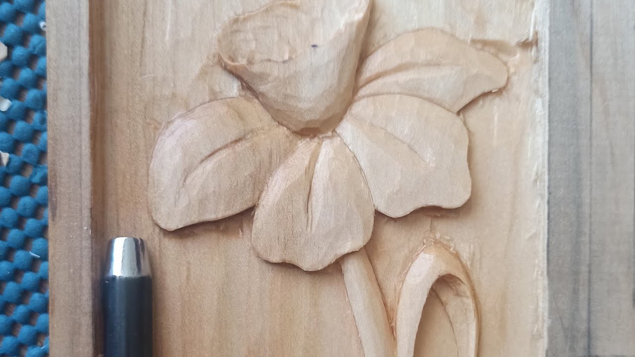 Flower Motif Wood Carving