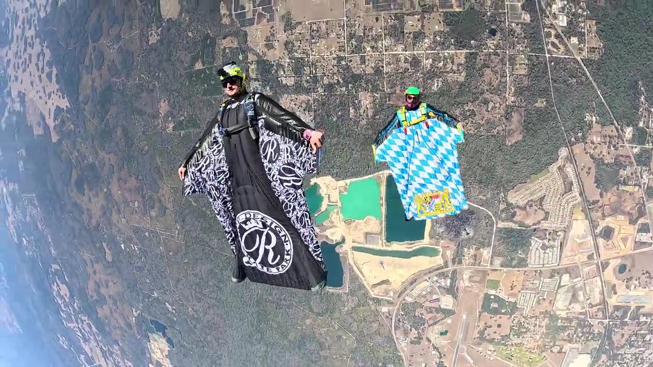 5way wingsuit with ninja Phil and friends in Zhills