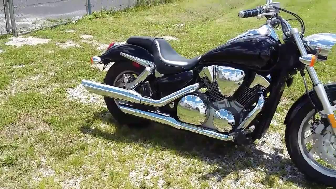 07 Honda Vtx1300 review and walkaround