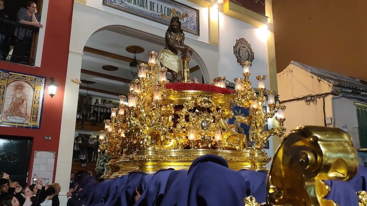 Encierro Gitanos Málaga 2025 parte final, se encierra el Cristo de los Gitanos