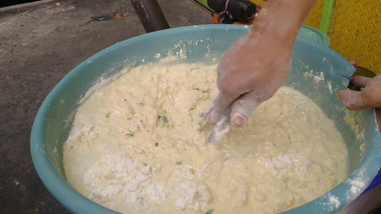BEGINI CARA BIKIN TEMPE MENDOAN ANTI GAGAL - INDONESIAN HALF DONE TEMPE STREET FOOD