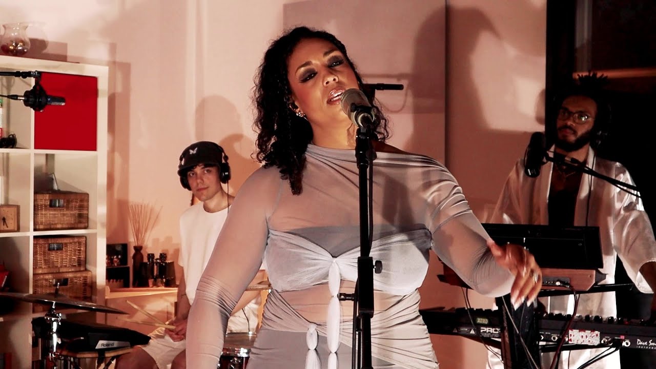 Dahlie - Louisa ( live session )