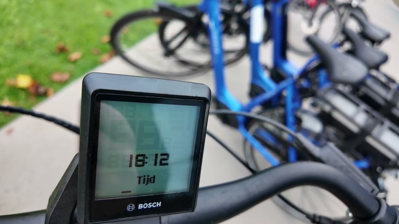 Verzetten van de tijd op een Bosch Intuvia 100 display