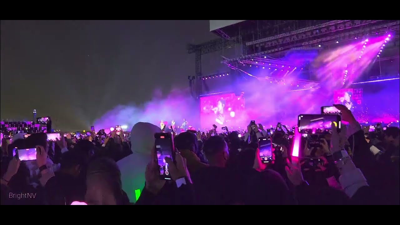 BLACKPINK - Forever Young [BORN PINK IN RIYADH]