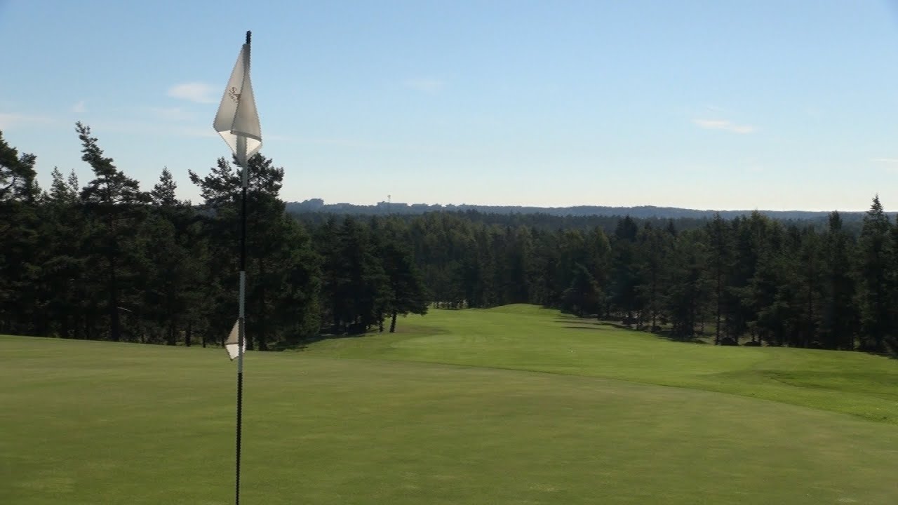 Golfarin kenttätestissä Sarfvik, New Course
