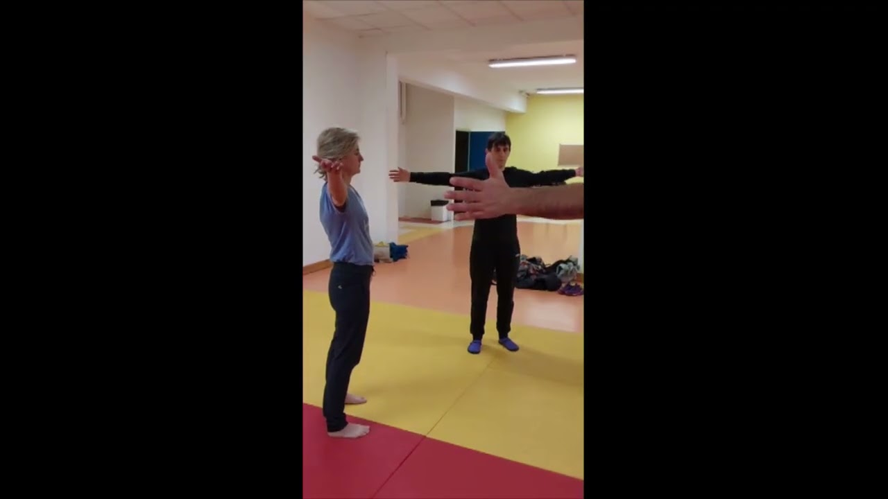 Yoga : les 3 étages de la respiration dynamique debout