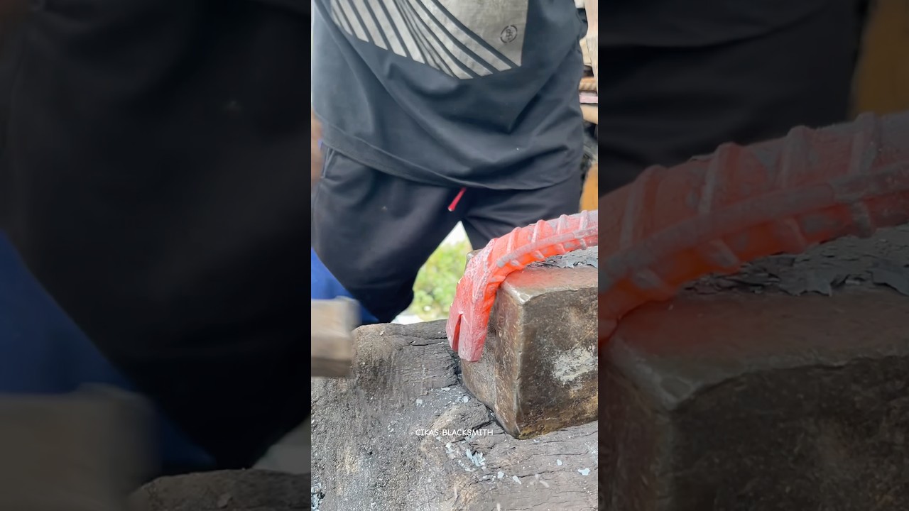 Exceptional skill&mdash;this blacksmith forges a goat-foot crowbar  #blacksmith #handforged #traditional