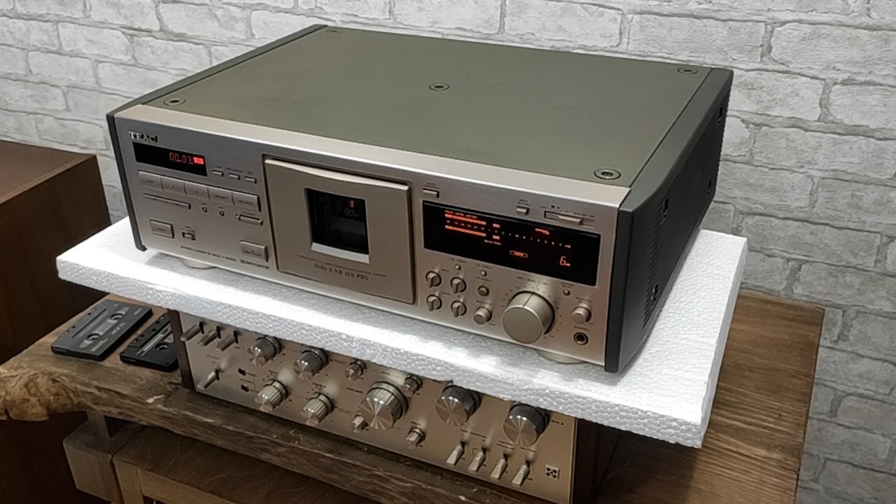 Teac v-8000s