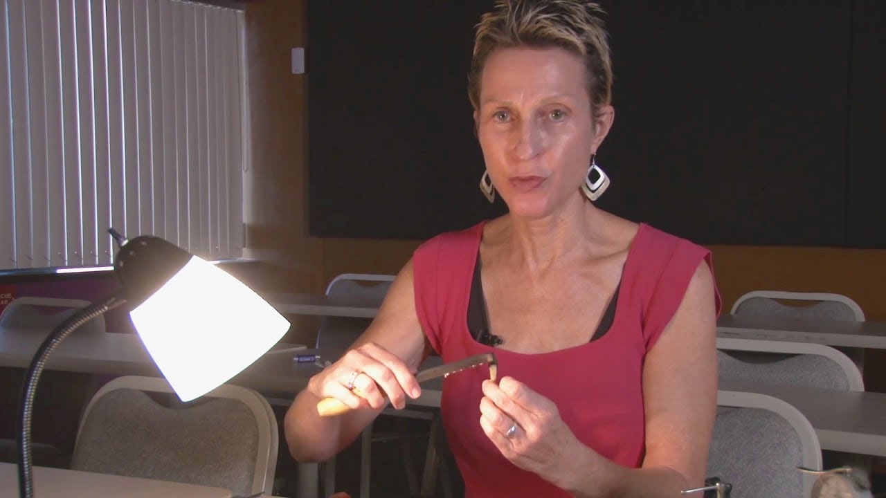 Unintentional ASMR 🎵 Oboe Maintenance (Scraping, pleasant Voice)