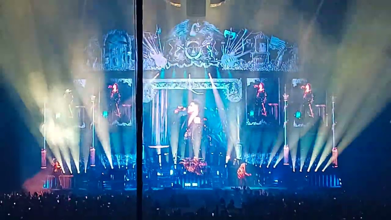 Queen & Adam Lambert - Somebody to love - Opening Night Belfast 27th May 2022