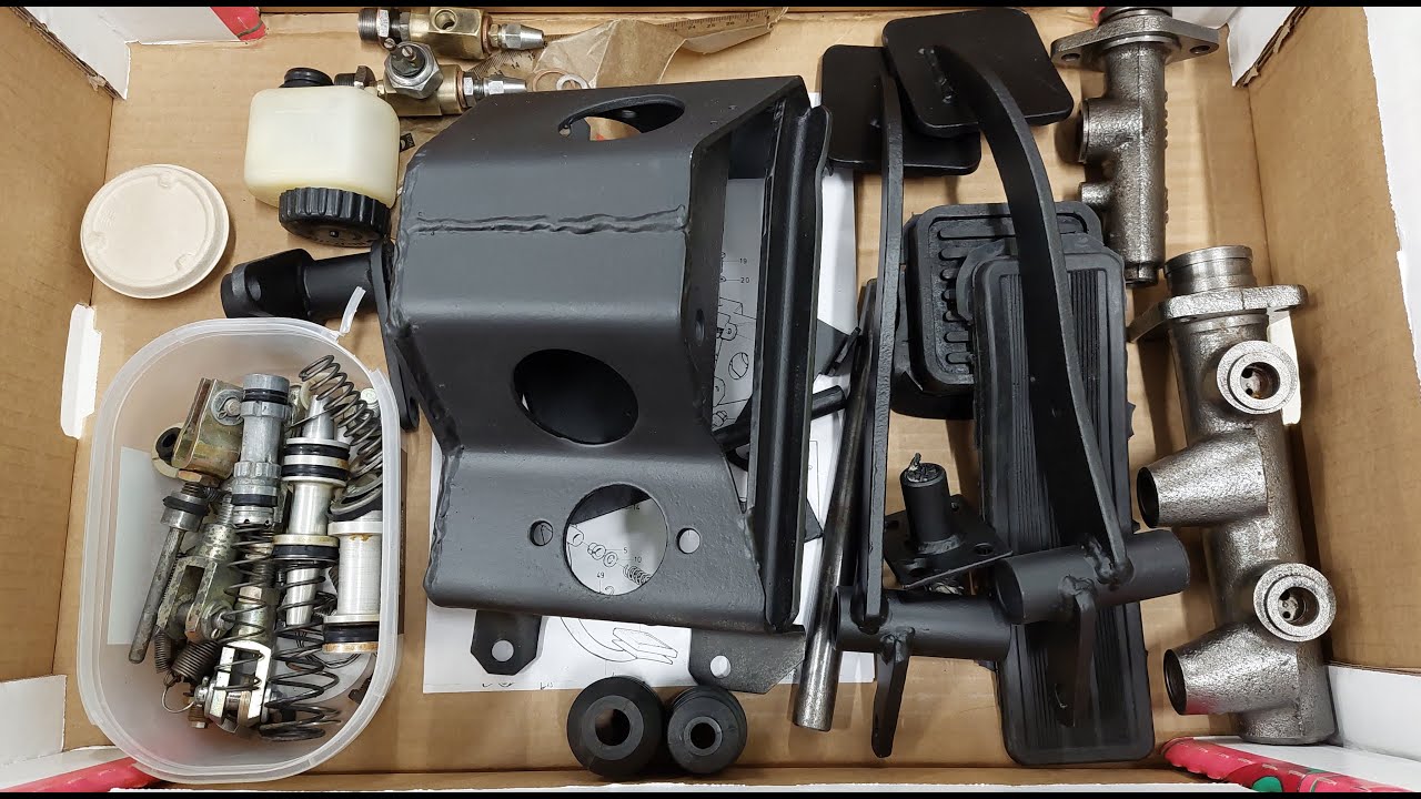 The pedals of the Volvo C202/The Black Sheep project ep.18 part: 3
