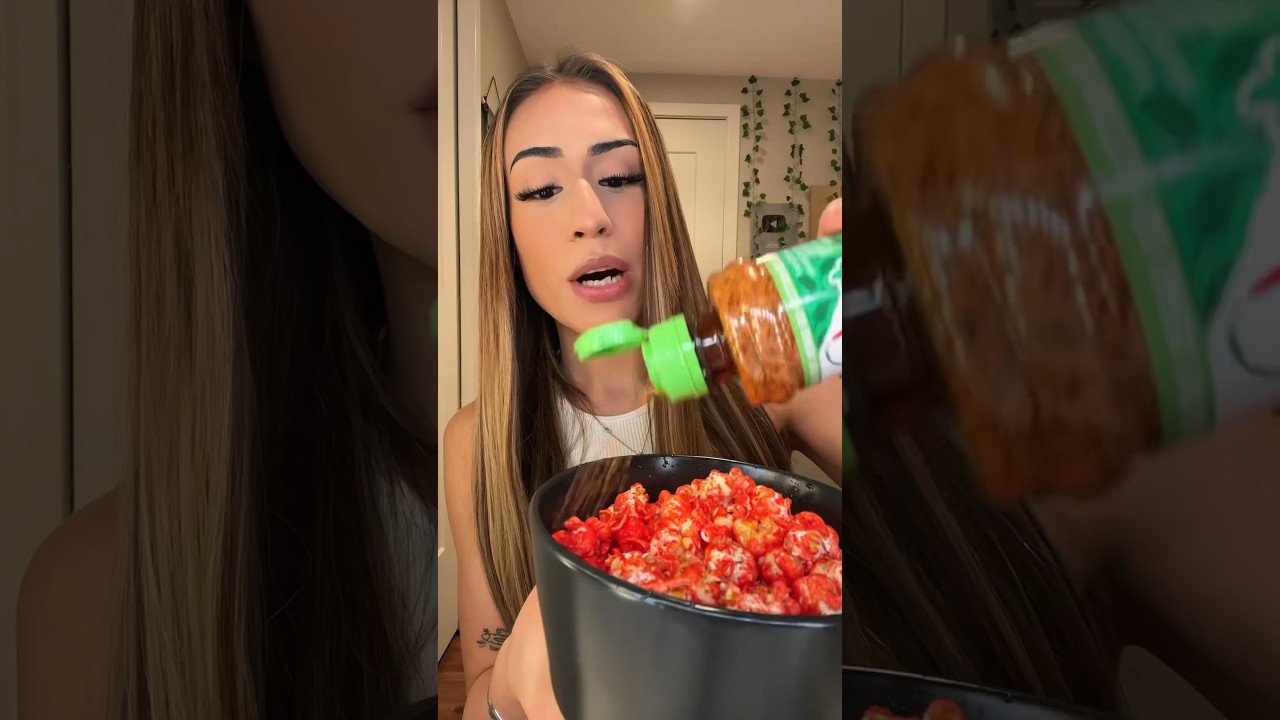 Spicy popcorn,lime & Tajin