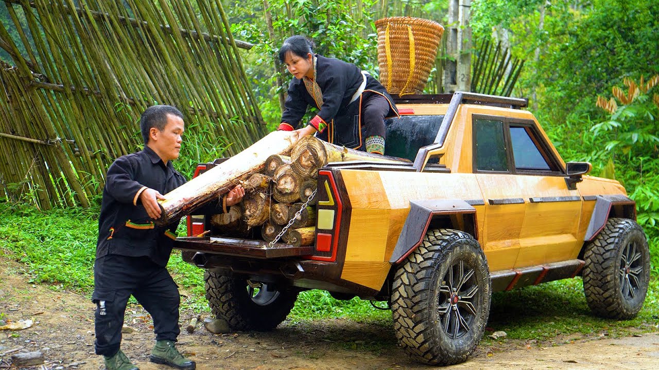 Dwarf family uses wooden car to harvest bananas - Cooking cakes from banana trees - Harvest joy