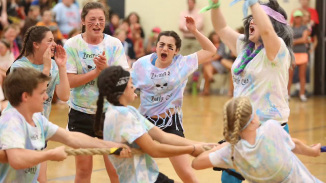 Hastings Middle School tug-of-war