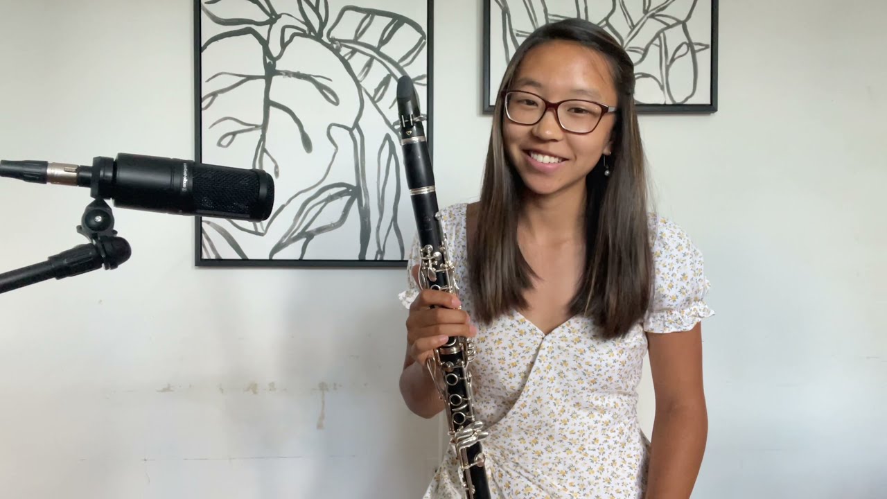 How to play F,G, and Three New Songs! - Clarinet with Irene