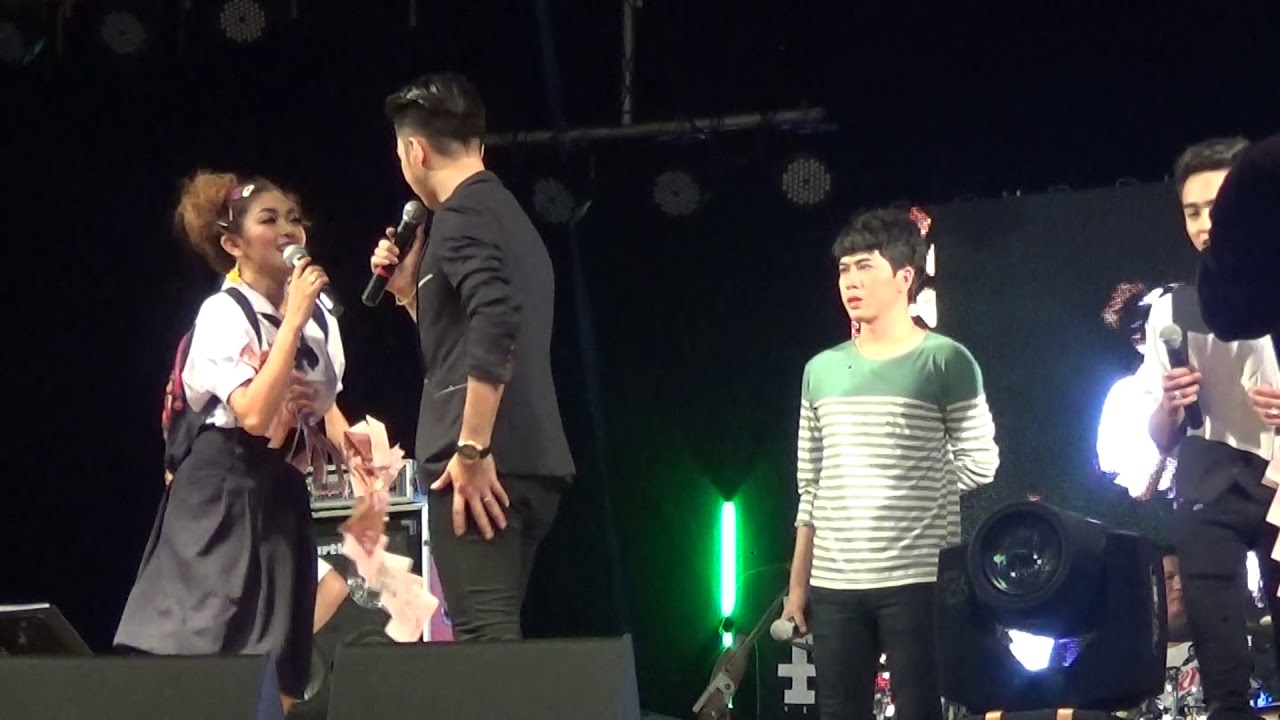 19. ครอบครัวนี้เขาน่ารักจริงๆ