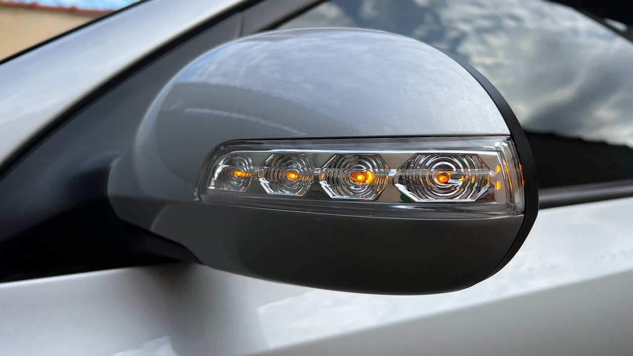 Como trocar a  seta de led do i30 2009 / 2012