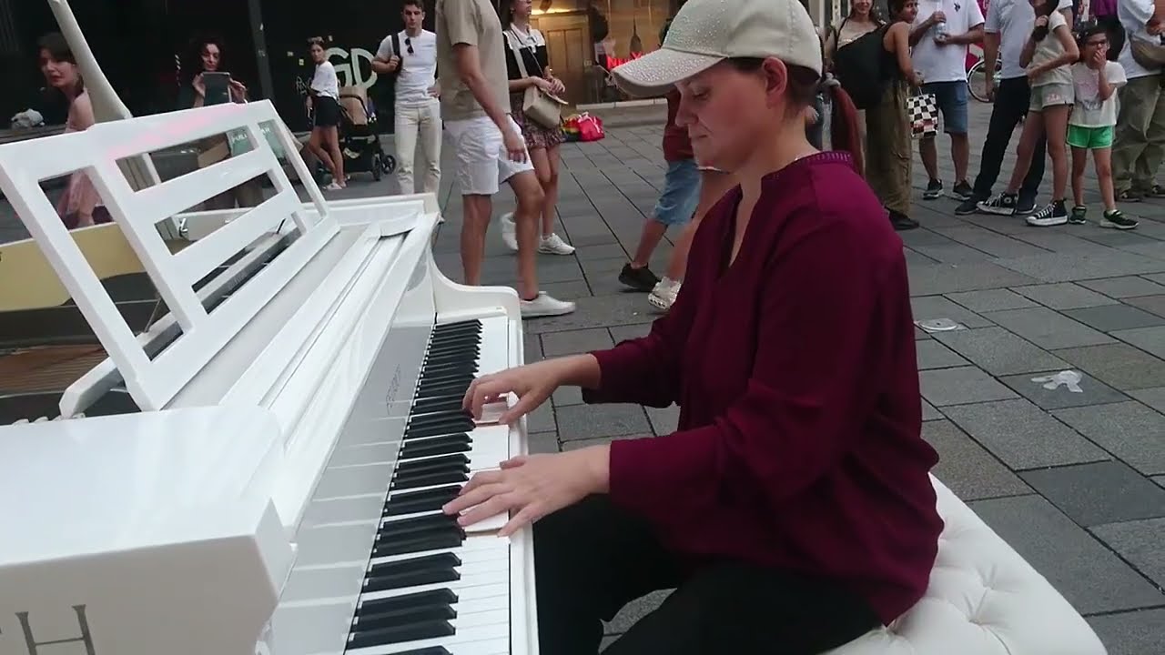 open Piano Mariahilfer