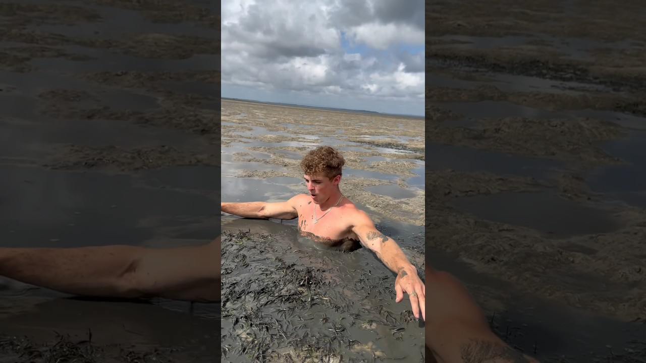 How To Get Out Of  Quicksand!😳#shorts
