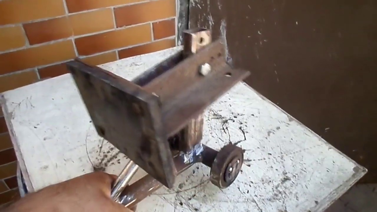 ШИНОМОНТАЖ ПРОЛЕТАЕТ Супер домкрат для автолюбителя.