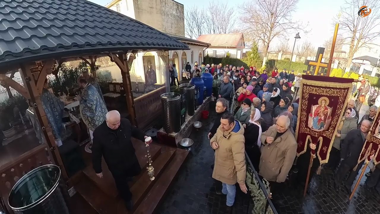 Slujba de Bobotează – Sfințirea cea Mare a Apei