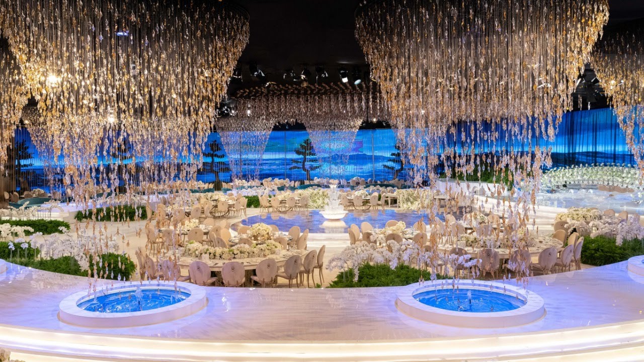 Le Mariage - Breathtaking CRYSTAL TORNADOS in Qatari Wedding Endless Dream