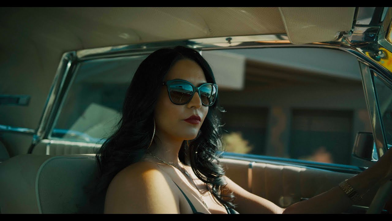 Las Calakas - Morena (Official Music Video)