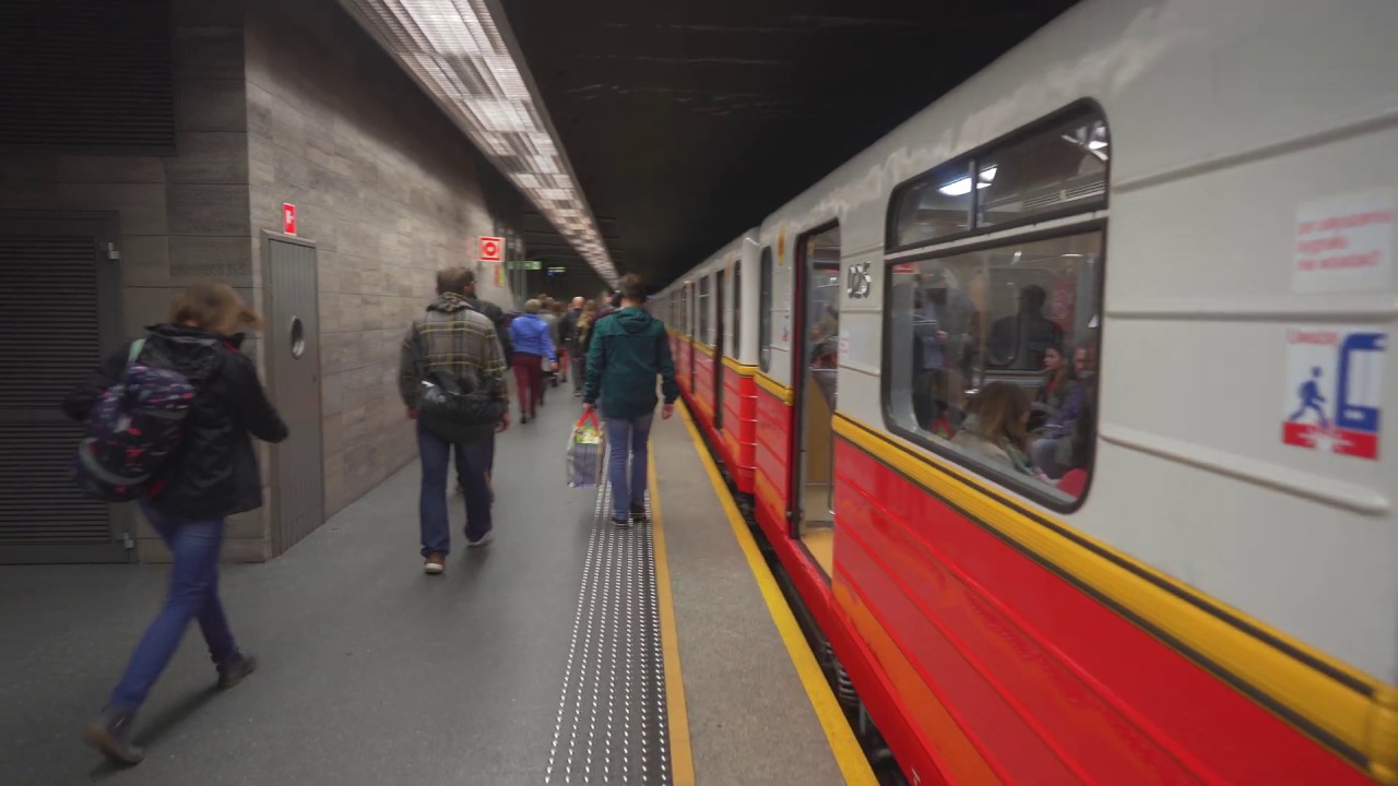 Poland, Warsaw, Metro ride from Ratusz Arsenał to Dworzec Gdański